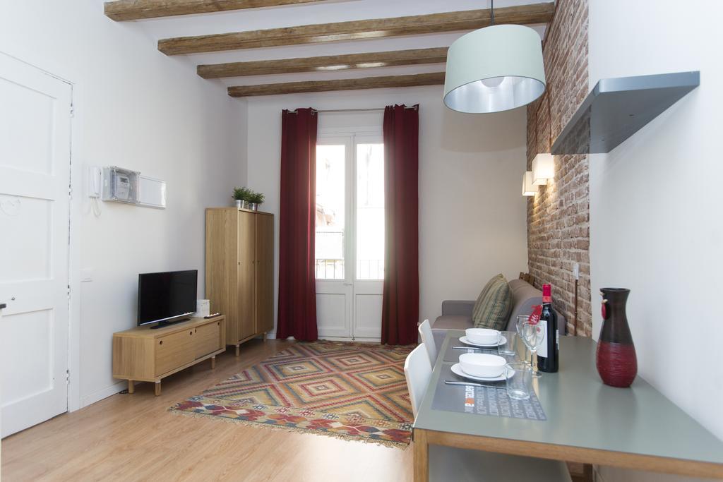 Apartments Barcelona Sagrada Værelse billede