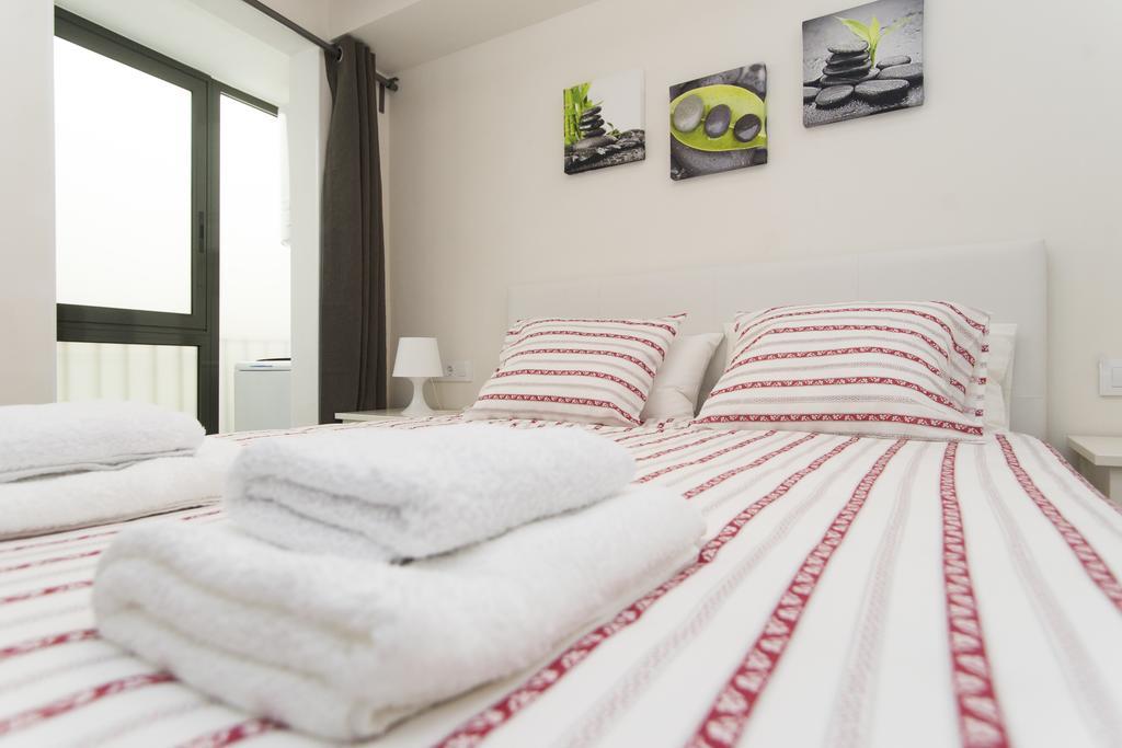 Apartments Barcelona Sagrada Værelse billede